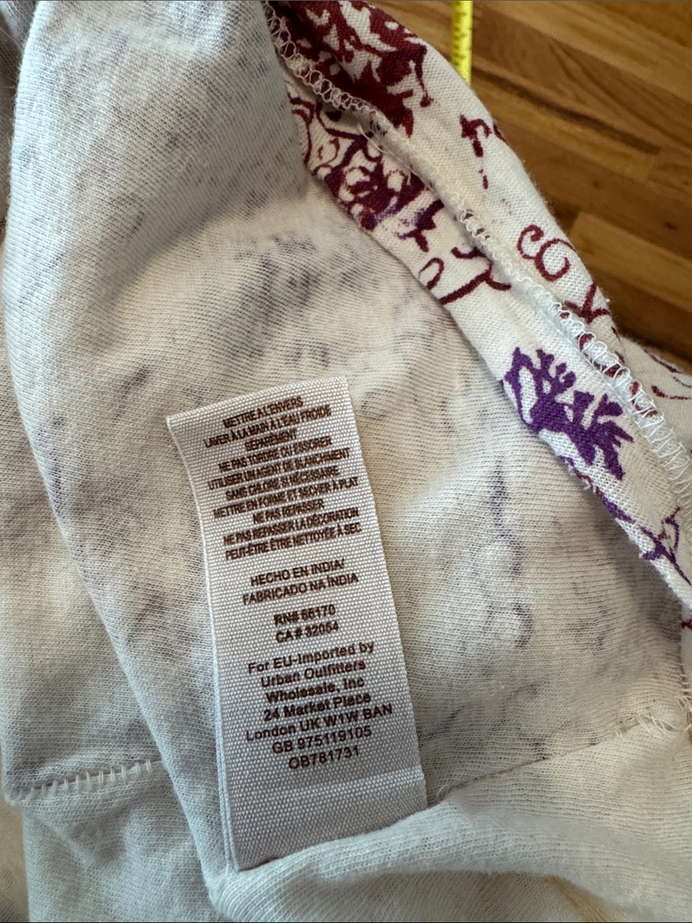 We The Free crop Cream Tee with sequined eagle size large - Picture 14 of 14